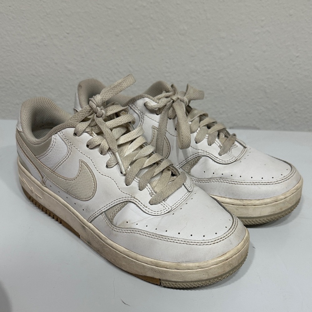 Women’s Nike Sneakers